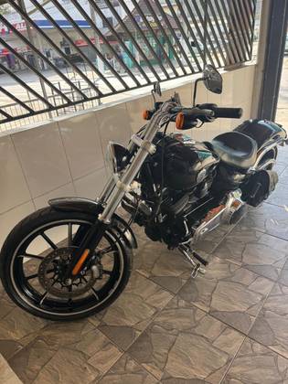 HARLEY-DAVIDSON SOFTAIL BREAKOUT HARLEY-DAVIDSON SOFTAIL BREAKOUT